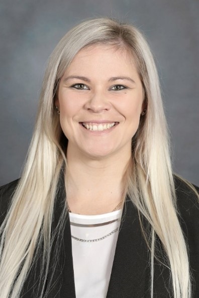 Susan Niemann (Harris) 